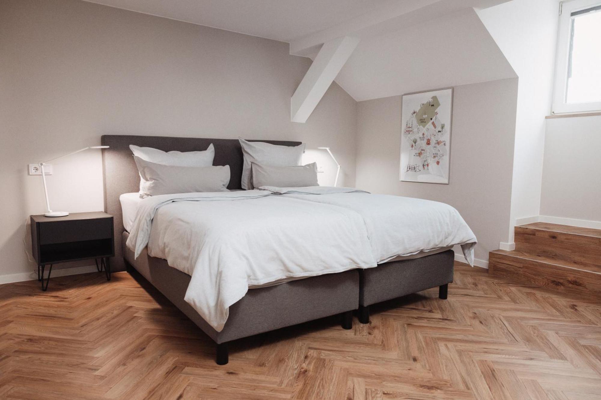 Dom Apartment III - Modern & Zentral Mit Kostenfreiem Parkplatz Fulde Extérieur photo